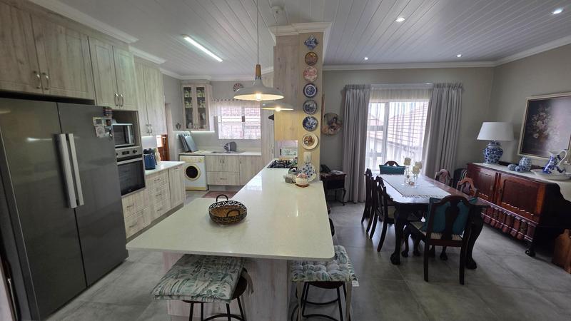 2 Bedroom Property for Sale in Dana Bay Western Cape